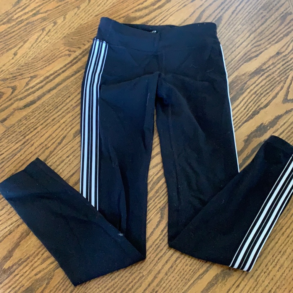 Athlete girl leggings!
